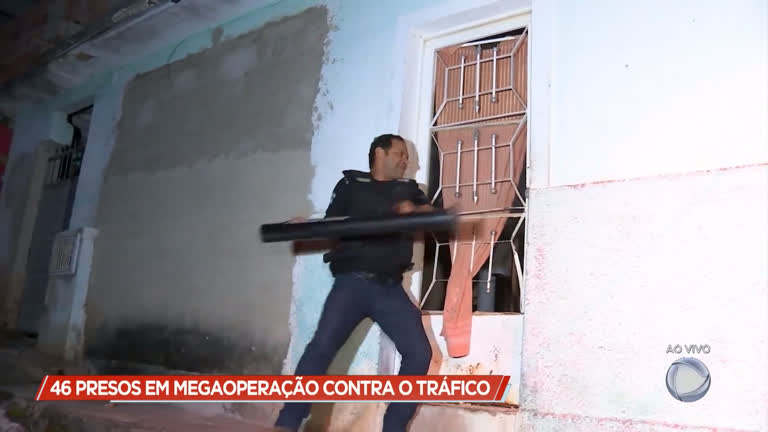 Vídeo: Polícia Civil faz megaoperação de combate ao tráfico, no Sul de Minas