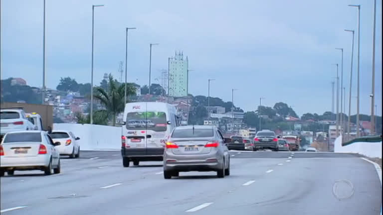 Vídeo: Viaduto da marginal Pinheiros é liberado após 4 meses de interdição