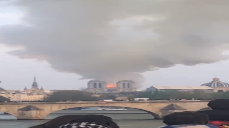Vídeo: Antonia Morais gravou vídeo para mostrar fogo na catedral