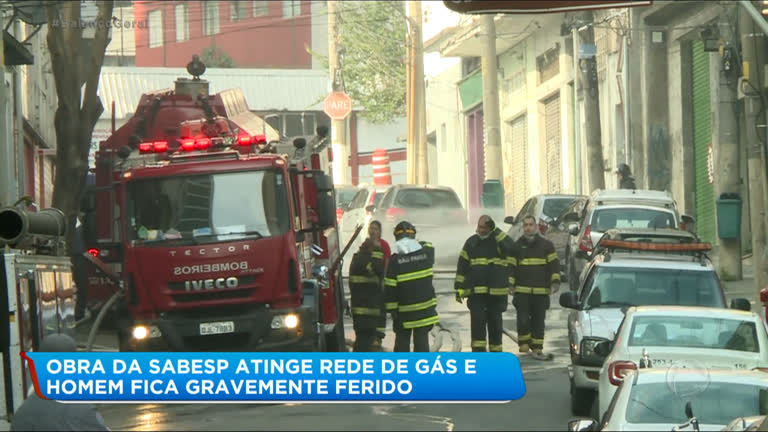 Vídeo: Obra da Sabesp atinge rede de gás e causa incêndio em SP