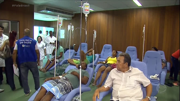 Vídeo: Condomínio tem 20 moradores contaminados com chikungunya no RJ