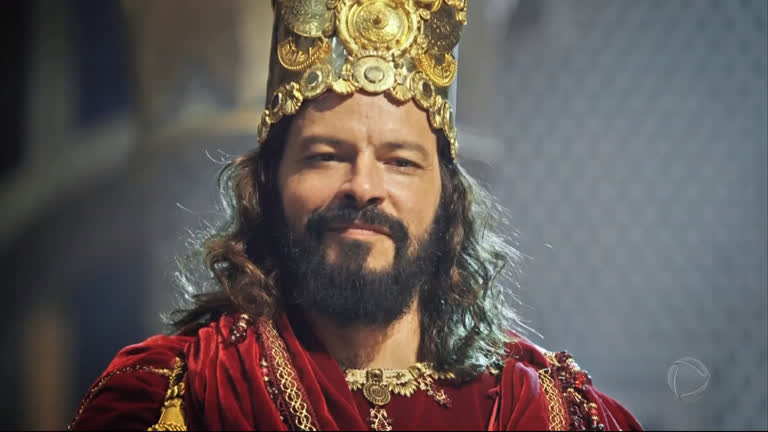 Nabucodonosor é coroado como rei da Babilônia - RecordTV - R7 O Rico e ...
