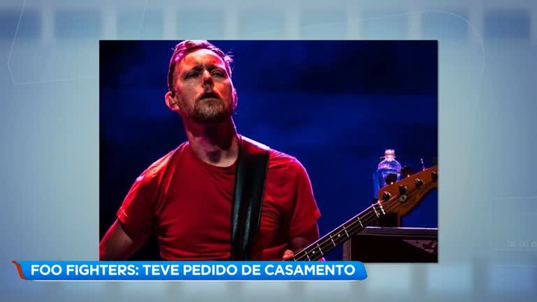 Vídeo: Hora da Venenosa: Foo Fighters ajuda em pedido de casamento