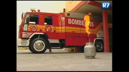 Vídeo: Bombeiros se tornam responsáveis na fiscalização da venda de gás de cozinha no país