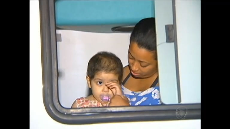 Vídeo: Crianças com câncer de Maringá (PR) precisam viajar 400 km para tratar doença