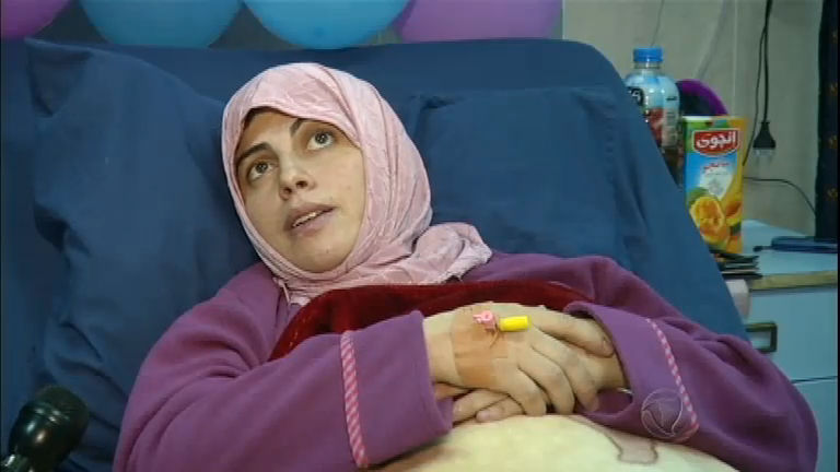 Vídeo: Mulher palestina dá à luz sêxtuplos