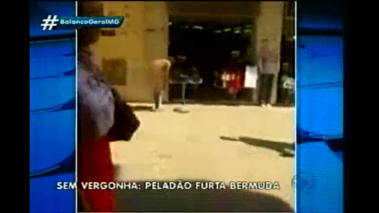 Vídeo: Homem é flagrado andando pelado pelas ruas de Montes Claros (MG)