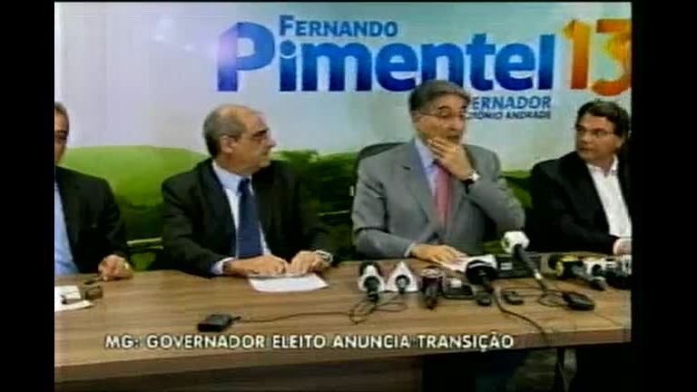 Vídeo: Pimentel anuncia equipe de transição para novo governo