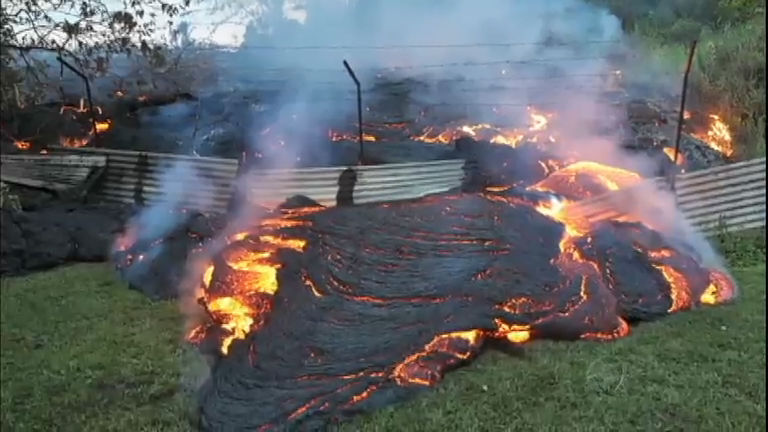 Vídeo: Giro de Notícias: lava de vulcão se aproxima de casas no Havaí