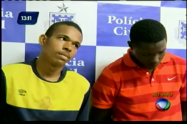 Vídeo: Dupla é presa acusada de assalto na Pituba