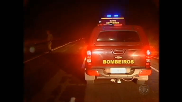 Vídeo: Mulher passa mais de 800 trotes para o Corpo de Bombeiros em uma noite no Paraná