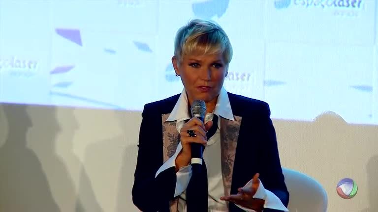Vídeo: Xuxa também investe em cuidados femininos