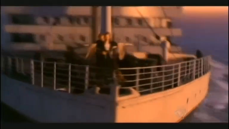 Vídeo: Compositor da trilha sonora de Titanic morre em acidente aéreo nos Estados Unidos
