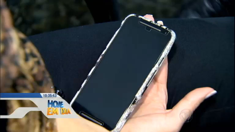 Vídeo: Saiba como simples cuidados podem evitar que seu celular seja roubado