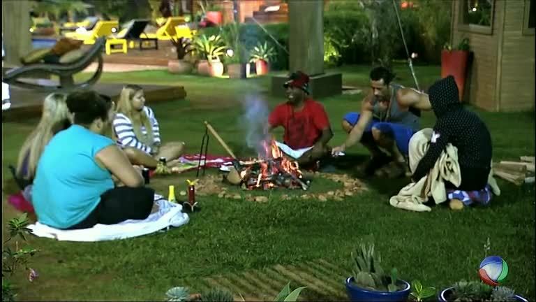 Vídeo: Roberto Justus é uma das novidades do reality A Fazenda