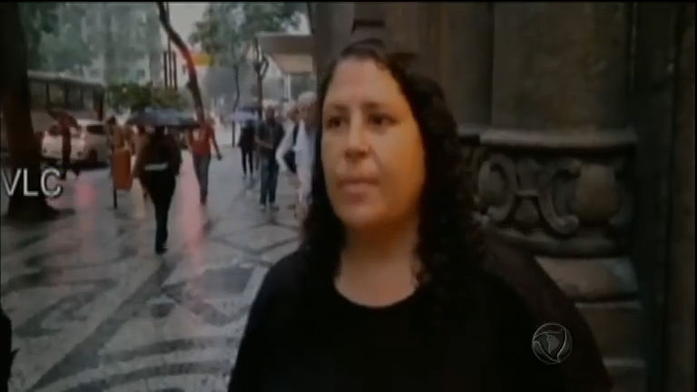 Vídeo: Flagra: mulher é presa por racismo no Rio de Janeiro