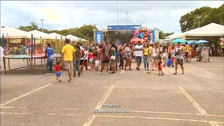 Vídeo: Carnaval agita crianças&nbsp;