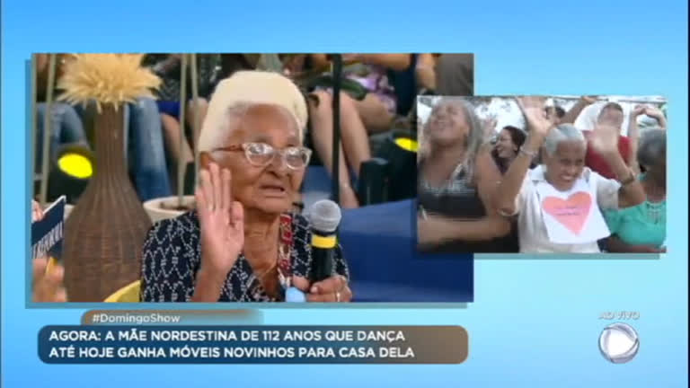 Vídeo: Dona
Severina contagia a plateia e se emociona com presentes do Dia das Mães