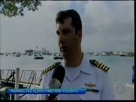 Vídeo: Marinha emite aviso de ressaca e alerta para ondas de até 2,5 na Bahia