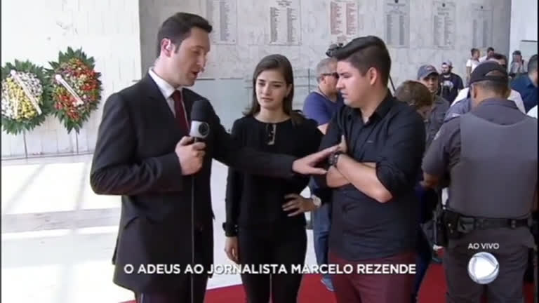 Vídeo: Repórteres do Cidade Alerta lembram do carinho de Marcelo Rezende