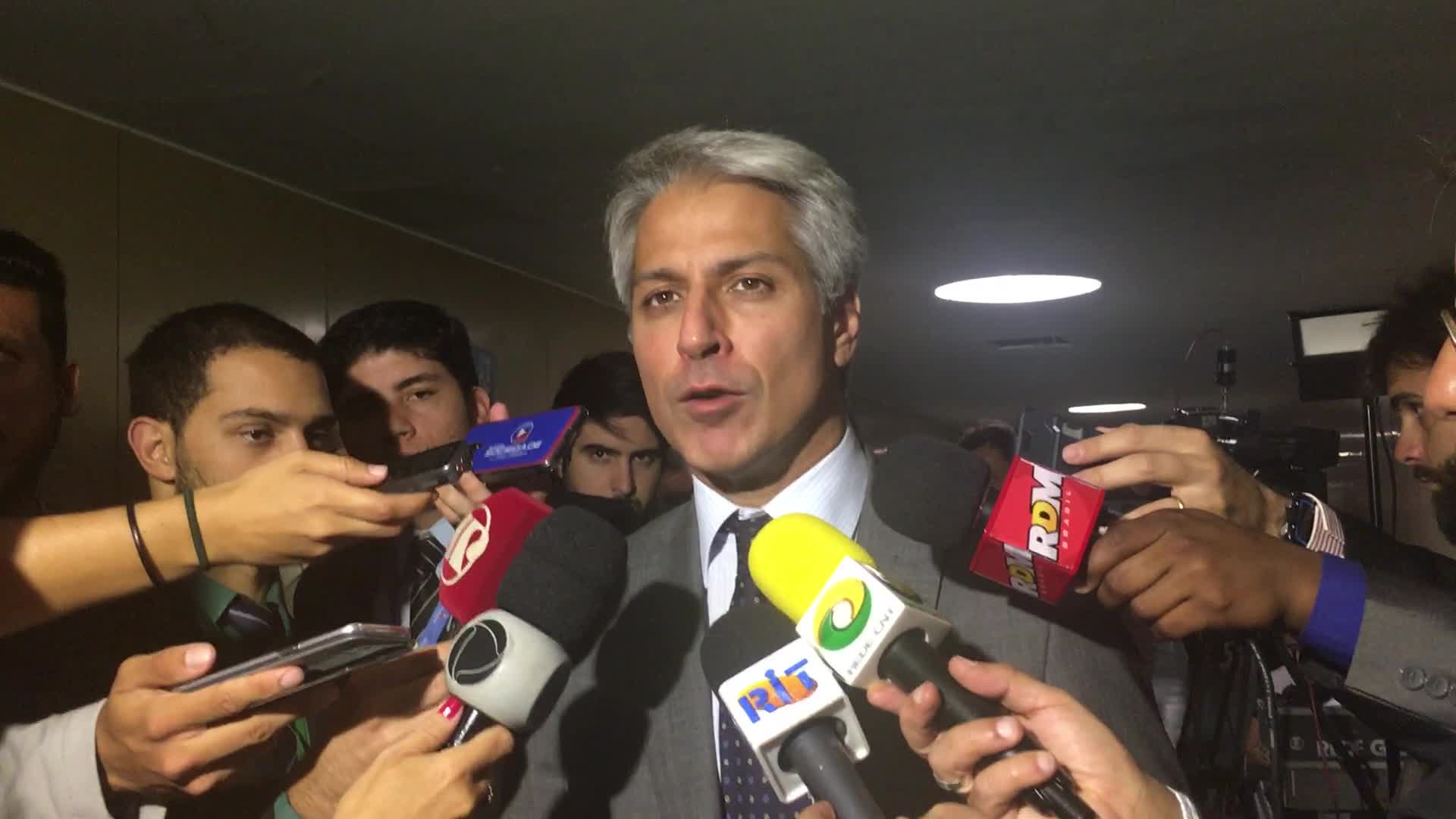 Vídeo: Deputado Alessandro Molon explica por que vai insistir no fatiamento da denúncia