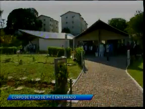 Vídeo: 31 tiros: enterrado corpo de filho de PM em Salvador; assista
