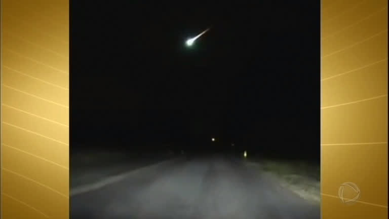 Vídeo: Câmera flagra meteoro cruzando o céu nos EUA