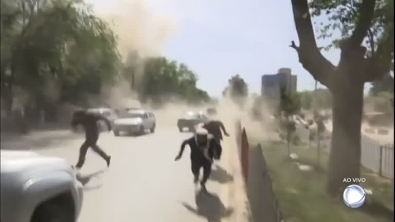 Vídeo: Atentados matam 31 pessoas no Afeganistão