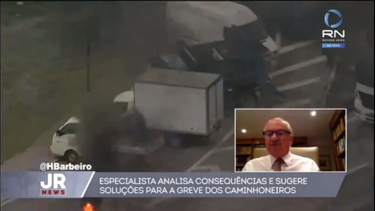 Vídeo: Especialista analisa consequências da greve dos caminhoneiros