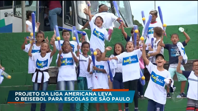 Vídeo: Projeto da Liga Americana leva beisebol para escolas de São Paulo