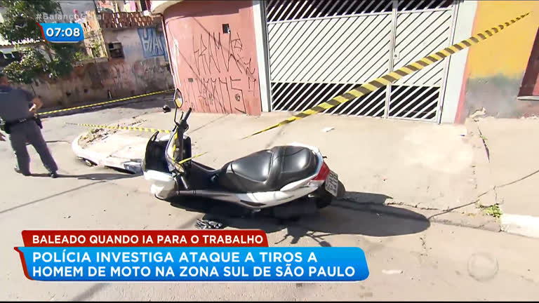 Vídeo: Motociclista sofre tentativa de execução no Sacomã, em SP