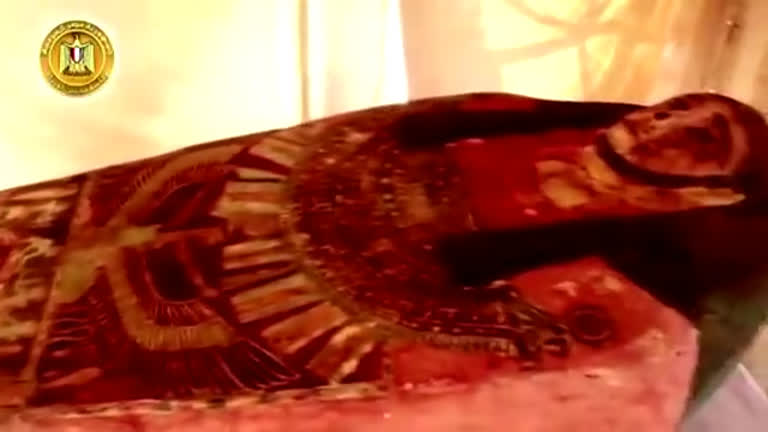 Vídeo: Egito apresenta mais de 80 sarcófagos recém-descobertos