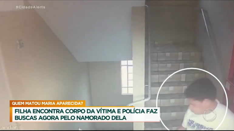 Vídeo: Caso Maria Aparecida: câmera flagra Sérgio deixando apartamento na manhã do crime