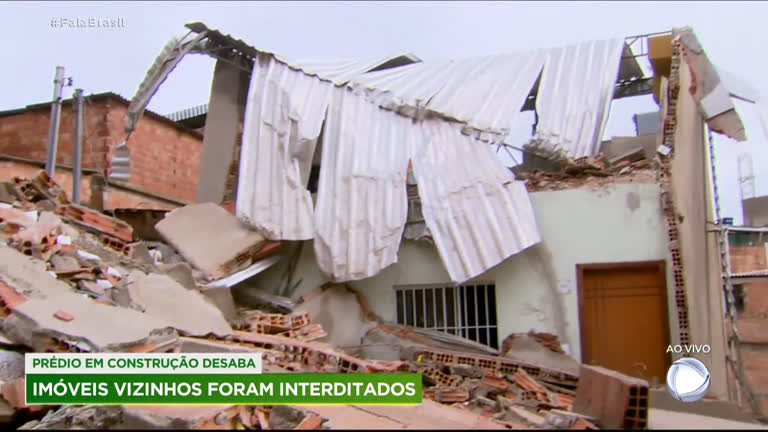 Vídeo: Prédio de três andares em construção desaba em Belo Horizonte