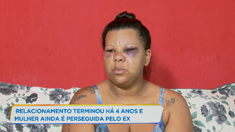 Vídeo: Mulher é agredida pelo ex-companheiro no meio da rua