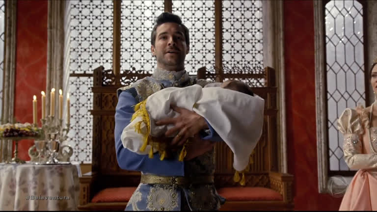 Vídeo: Enrico apresenta Valentino como futuro rei de Belaventura