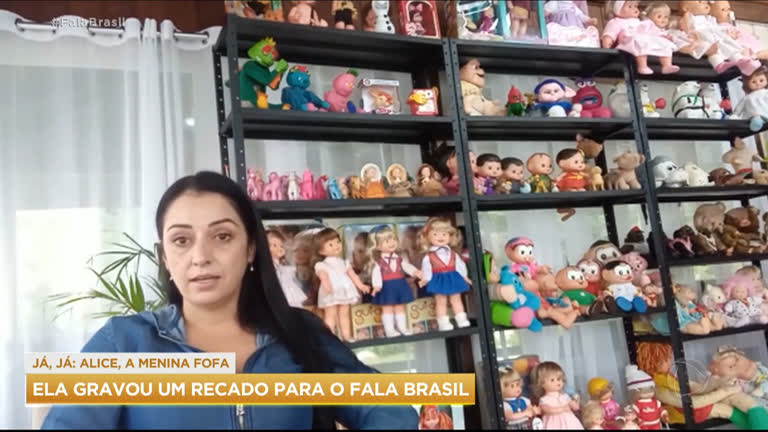 Vídeo: Mulher coleciona mais de cem bonecas que fizeram sucessos dos anos 90