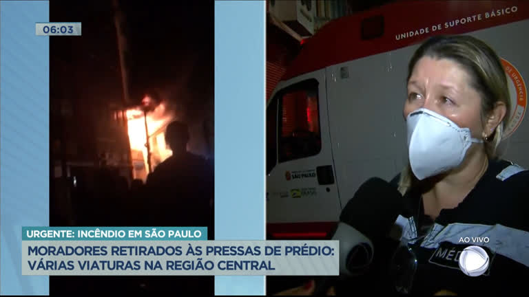 Vídeo: Bombeiros trabalham no resgate de moradores do prédio que pegou fogo em SP