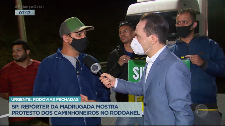 Vídeo: Repórter da Madrugada mostra protesto dos caminhoneiros no Rodoanel