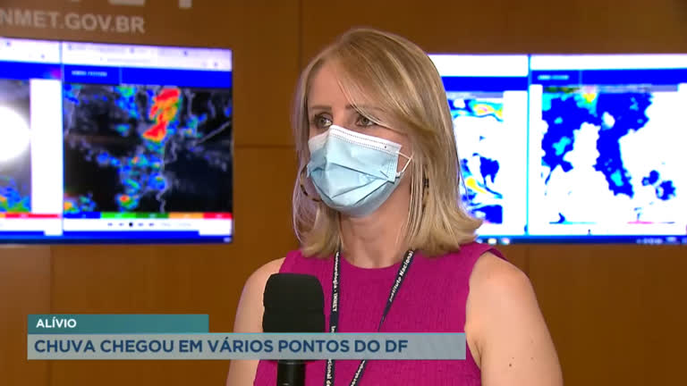 Vídeo: Chuva que chegou no DF nesta sexta-feira (24) ainda não veio para ficar, de acordo com o Inmet