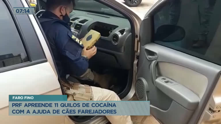Vídeo: Polícia Rodoviária Federal apreende 11 quilos de drogas escondidas em painel de carro