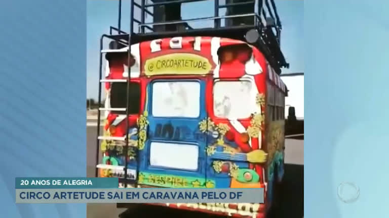 Vídeo: Circo Artetude faz caravana pelo Distrito Federal