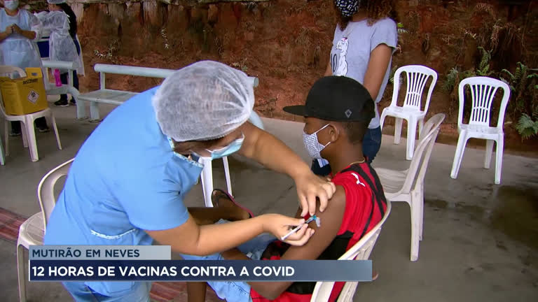 Vídeo: Ribeirão das Neves (MG) tem mutirão de 12 horas para vacinação