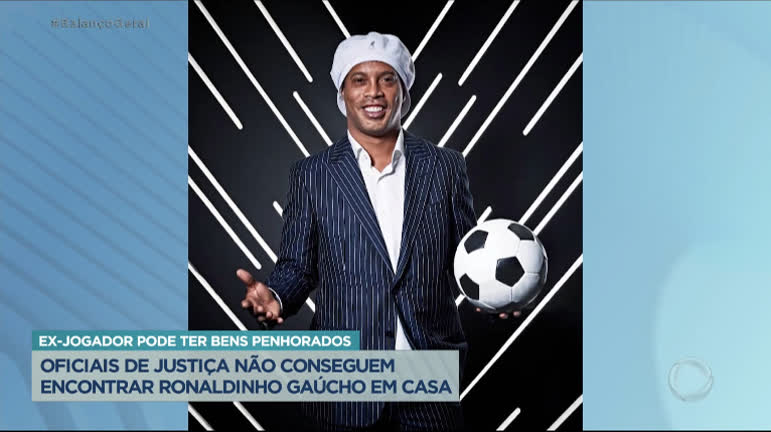 Vídeo: Oficiais de justiça do Rio não conseguem encontrar Ronaldinho Gaúcho em casa