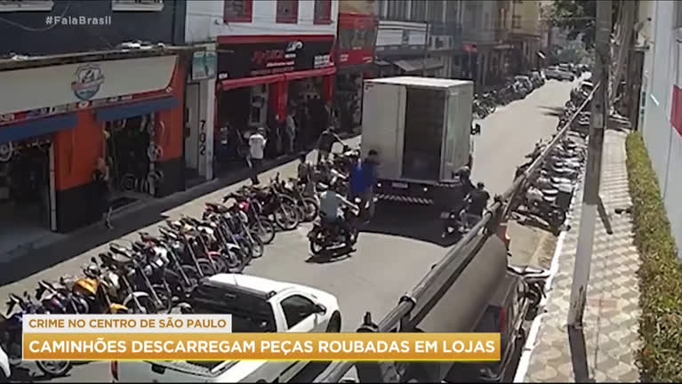 Vídeo: Polícia interdita lojas suspeitas de venda de peças roubadas no centro de SP