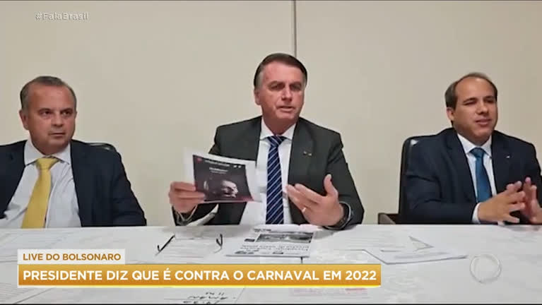 Vídeo: Presidente Bolsonaro diz ser contra o Carnaval em 2022