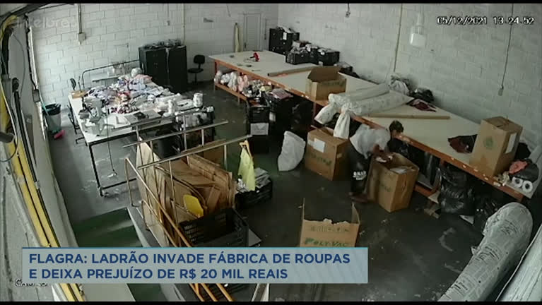 Vídeo: Fábrica de roupas é invadida e furtada na região Oeste de BH