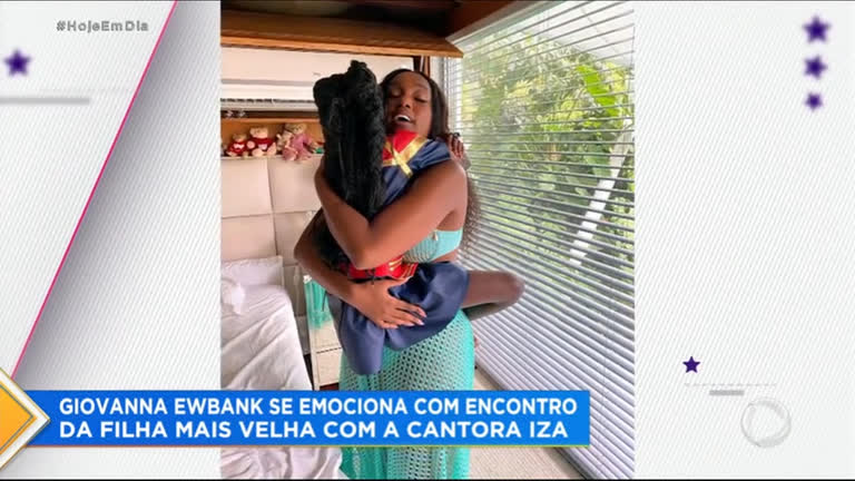 Vídeo: Titi, filha de Bruno Gagliasso e Giovanna Ewbank se emociona ao conhecer Iza