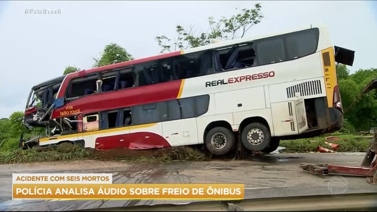 Polícia analisa áudio de motorista de ônibus que caiu em ribanceira na  véspera de Natal - RecordTV - R7 Fala Brasil