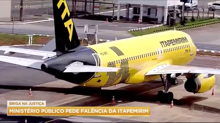 Itapemirim: companhia aérea do grupo tem falência decretada. Relembre o  voo de galinha - Folha PE